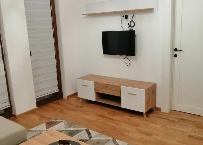 Divcinova S4 דירה *